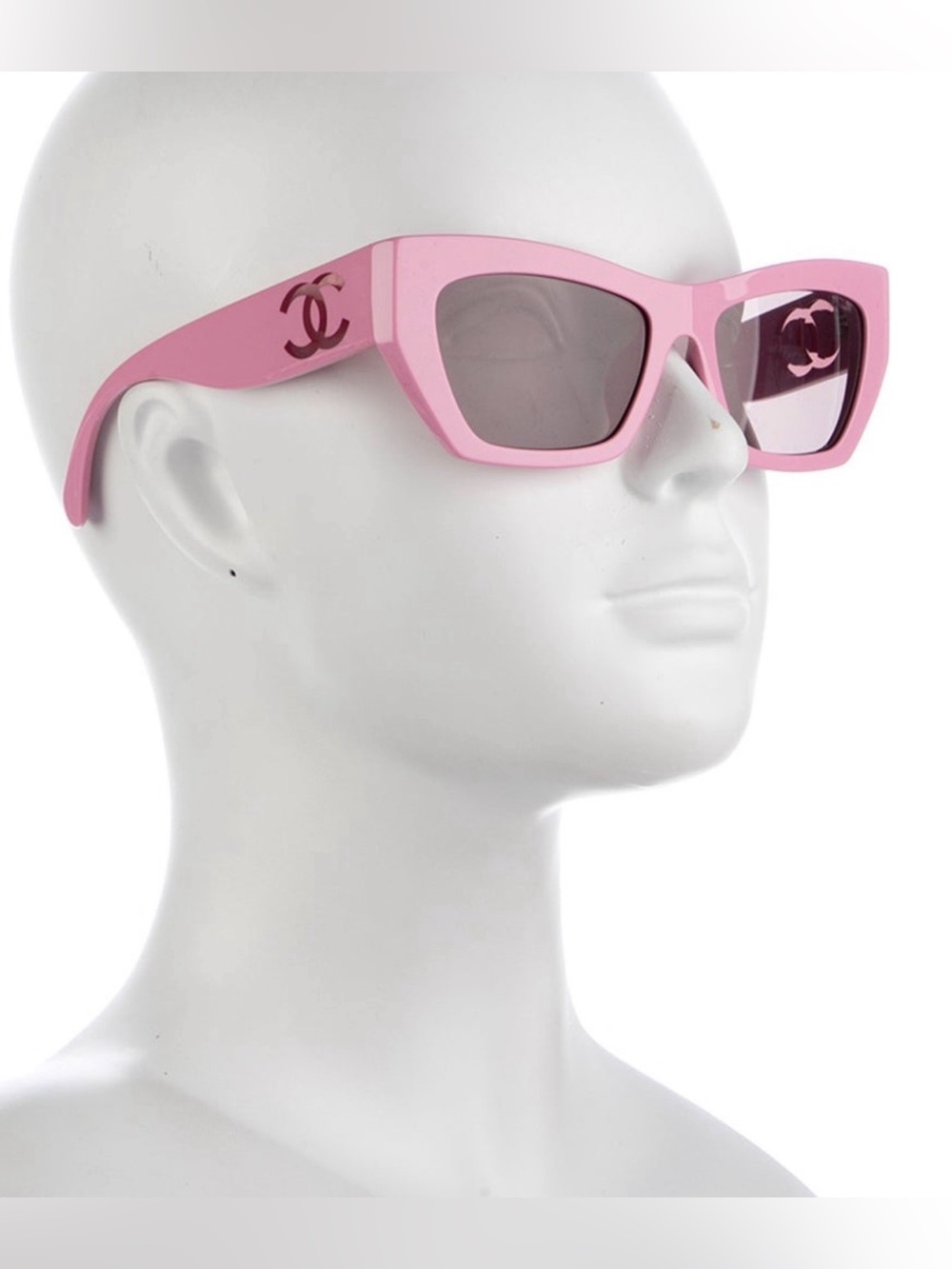 CHANEL Pink Cat-Eye Logo Sunglasses